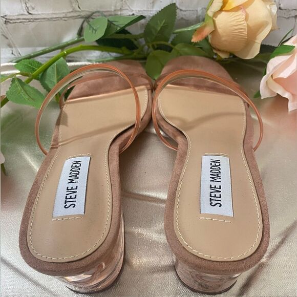 Steve Madden Women's Tan Sandals - Picture 3 of 6